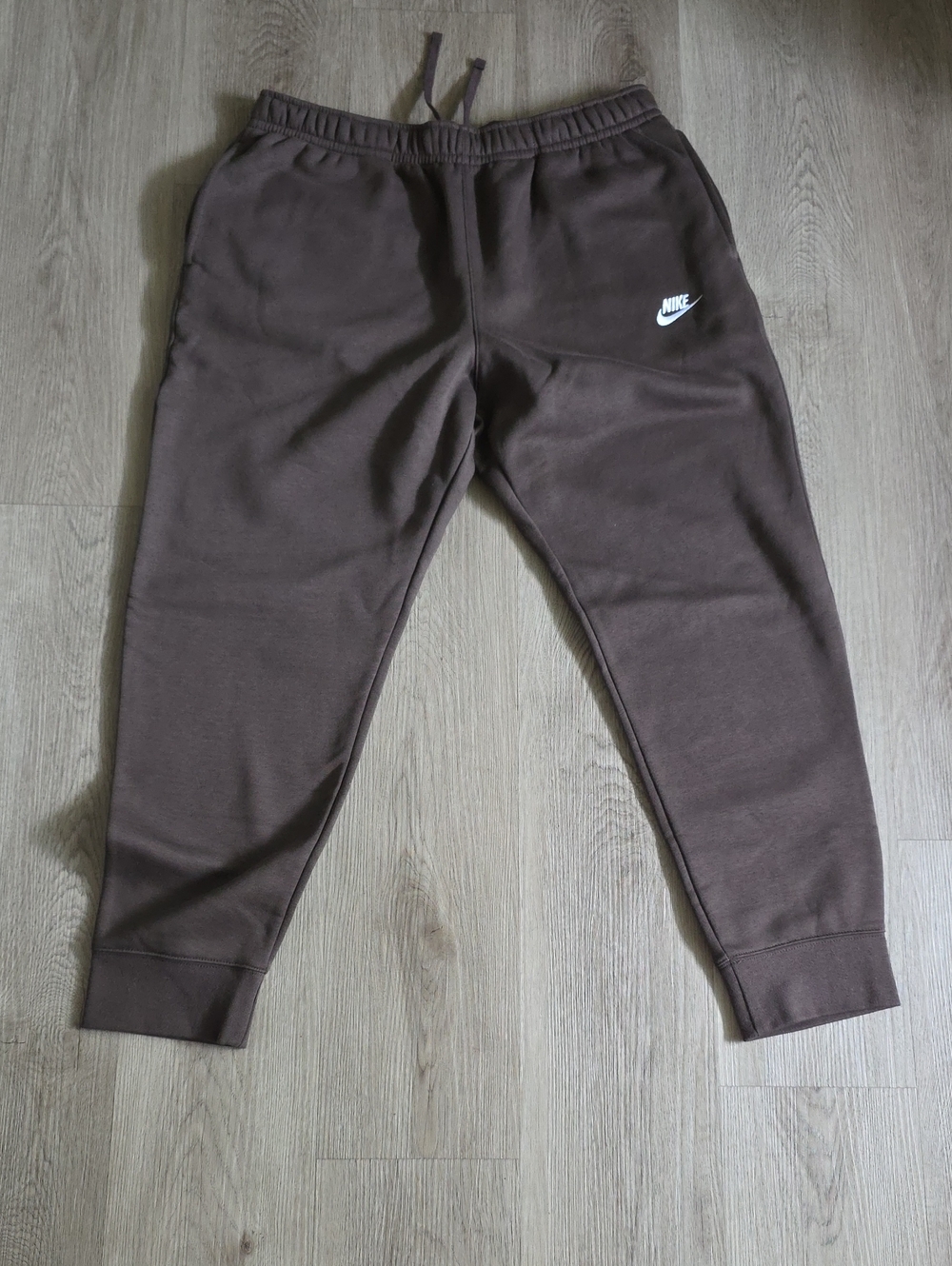 Nike Brown Jogger Sweatpants with White Swoosh XL